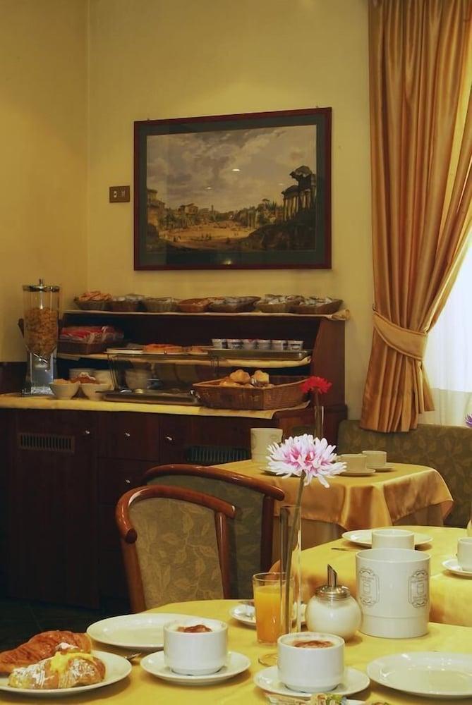 Hotel Argentina Рим Екстер'єр фото